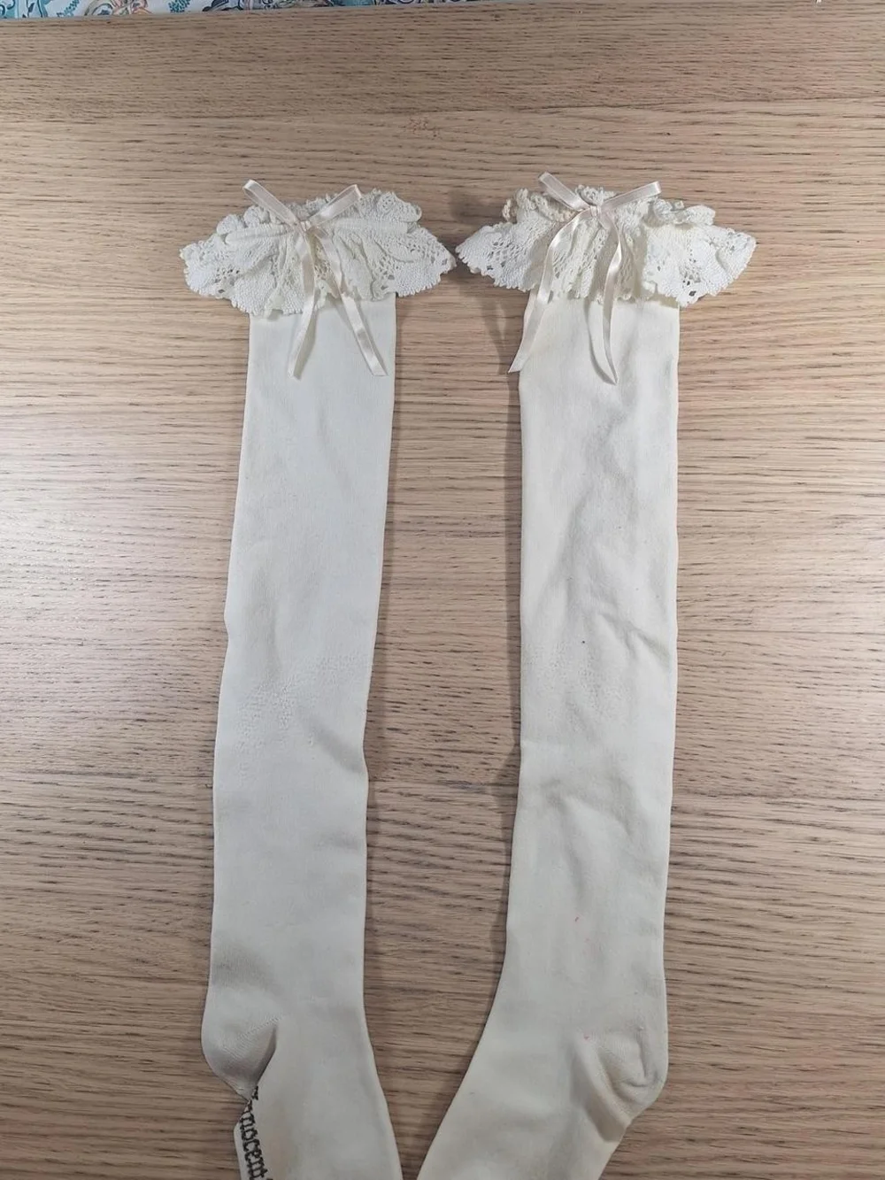 Innocent World Ivory Lace Cuff Ribbon OTK Socks | Classic Lolita